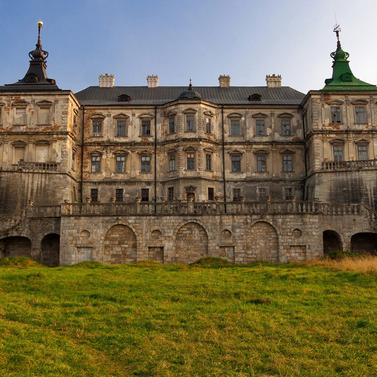 Golden Horseshoe Tour