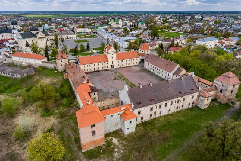 Zhovkva Castle